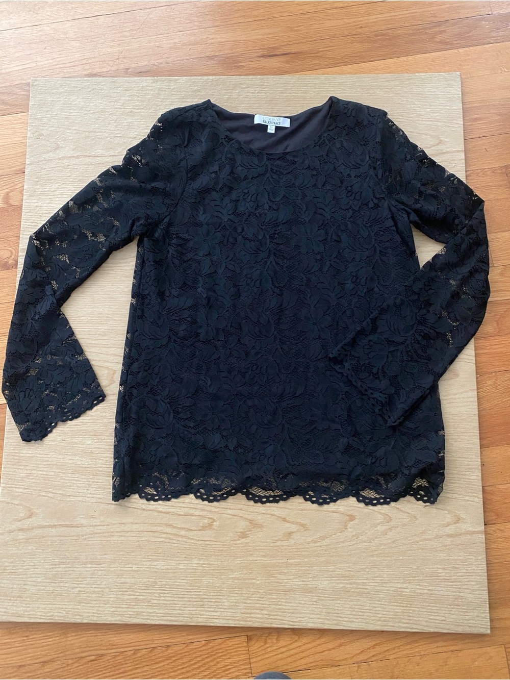 Black Floral Lace Long Sleeve Blouse Size Medium Ellen Tracy Company